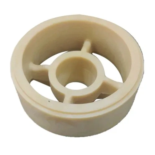 Middle bearing housing