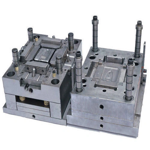 Plastic injection moulding dies